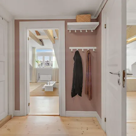Urban Oasis In Trendy Gruenerlokka - Entire Unit Appartamento