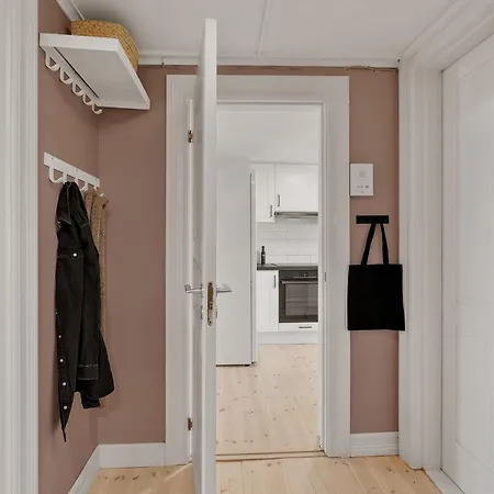 Appartamento Urban Oasis In Trendy Gruenerlokka - Entire Unit *