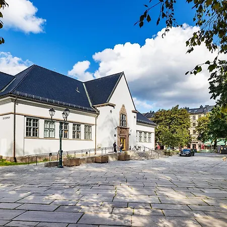 Urban Oasis In Trendy Gruenerlokka - Entire Unit 公寓